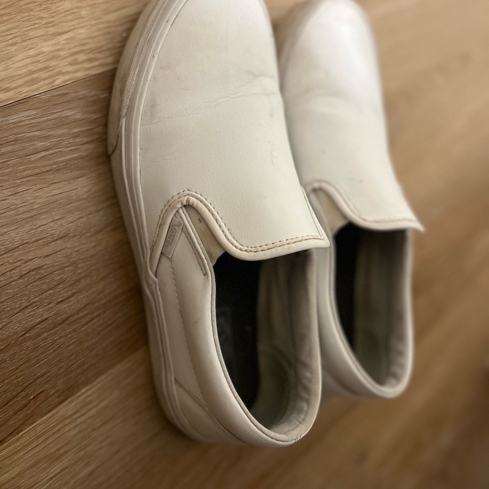Vans Classic Slip-On Sneakers - Off-White